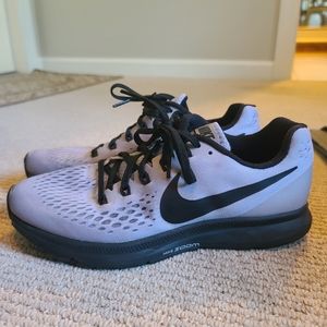 Nike Zoom Pegasus Shoes size 8